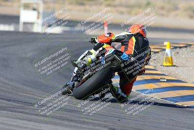 media/Feb-03-2024-SoCal Trackdays (Sat) [[767c60a41c]]/2-Turn 11 (10am)/